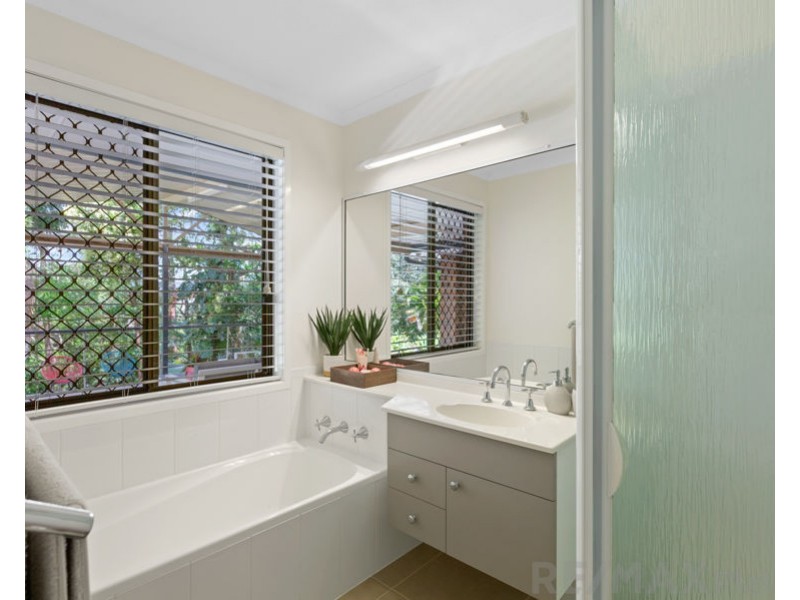 1071-1073 Oakey Flat Road, Narangba QLD 4504