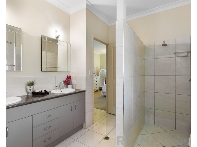 76 Fairmount Street, Elimbah QLD 4516