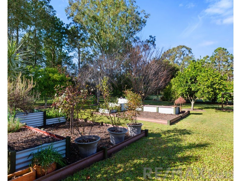 76 Fairmount Street, Elimbah QLD 4516