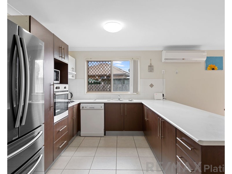 11 Squire Court, Bray Park QLD 4500