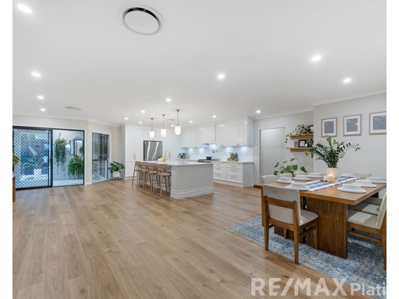 26 Yellow Robin Court, Narangba QLD 4504