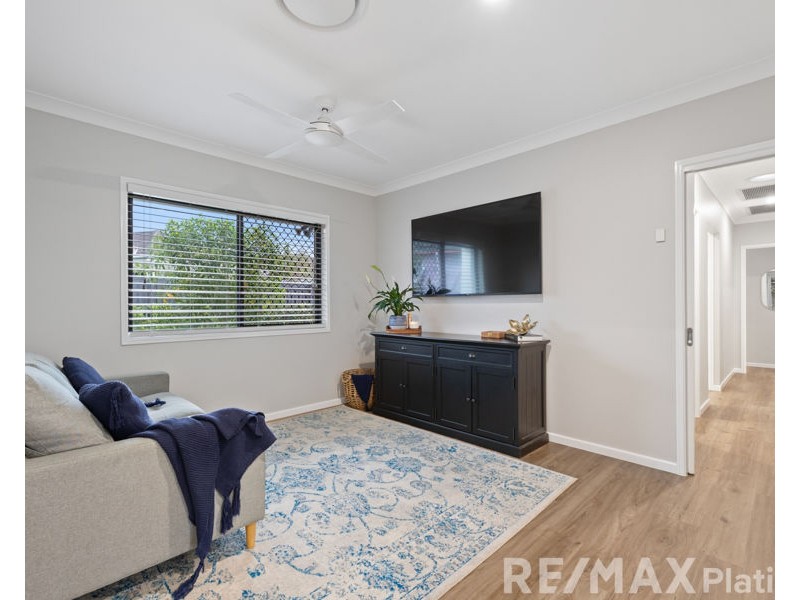 26 Yellow Robin Court, Narangba QLD 4504