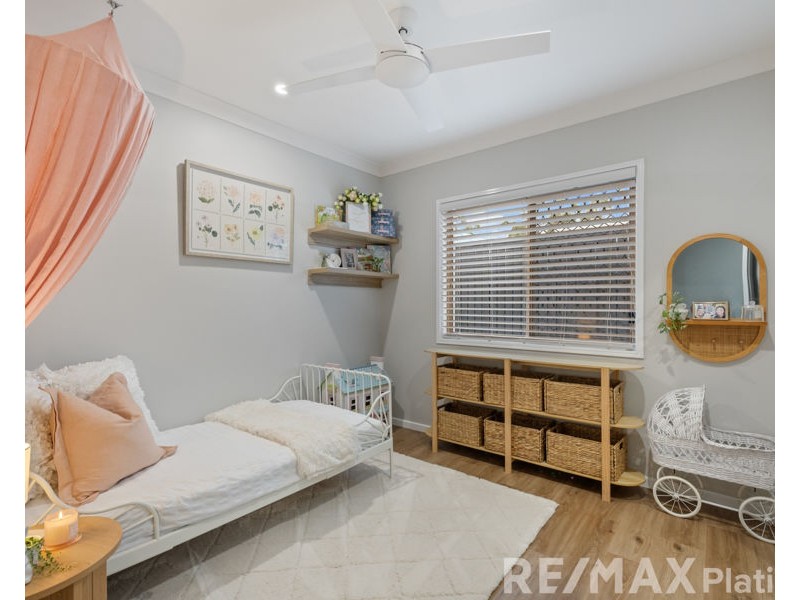 26 Yellow Robin Court, Narangba QLD 4504