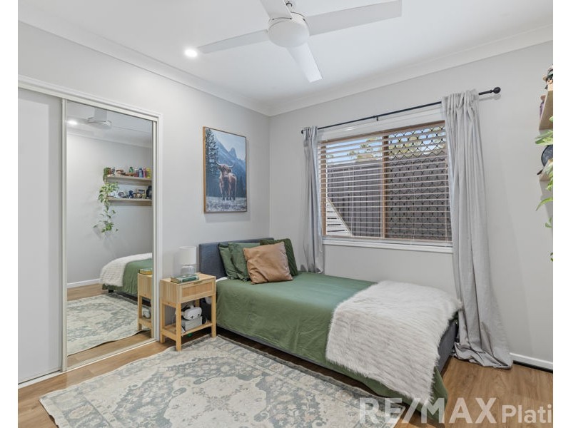 26 Yellow Robin Court, Narangba QLD 4504