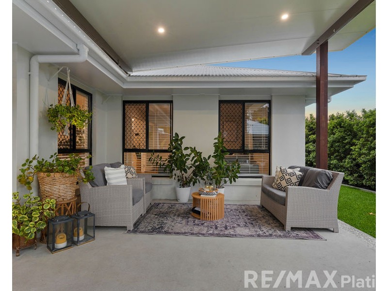 26 Yellow Robin Court, Narangba QLD 4504
