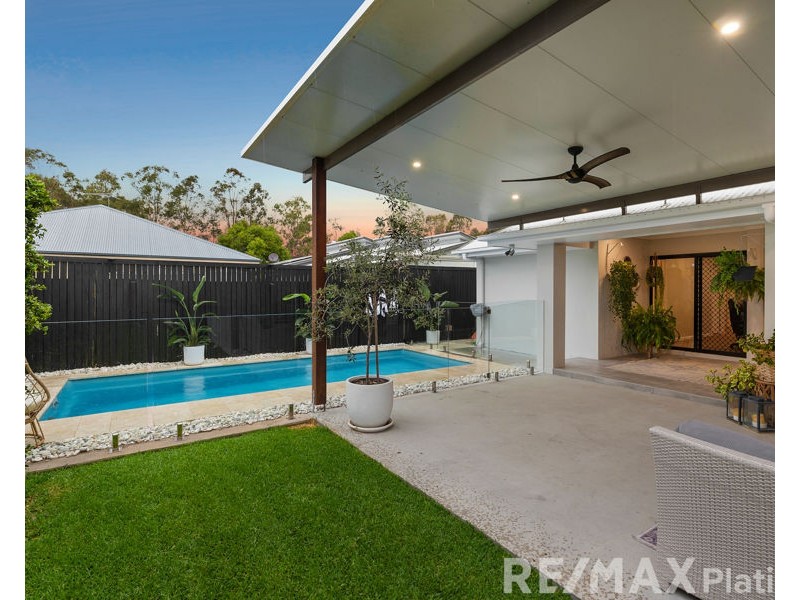 26 Yellow Robin Court, Narangba QLD 4504