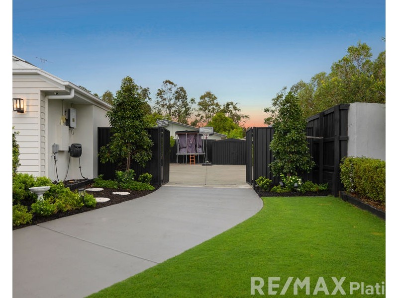 26 Yellow Robin Court, Narangba QLD 4504