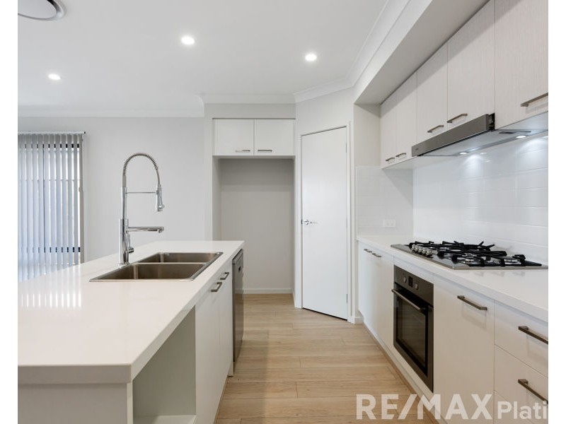 54 Palatial Crescent, Narangba QLD 4504