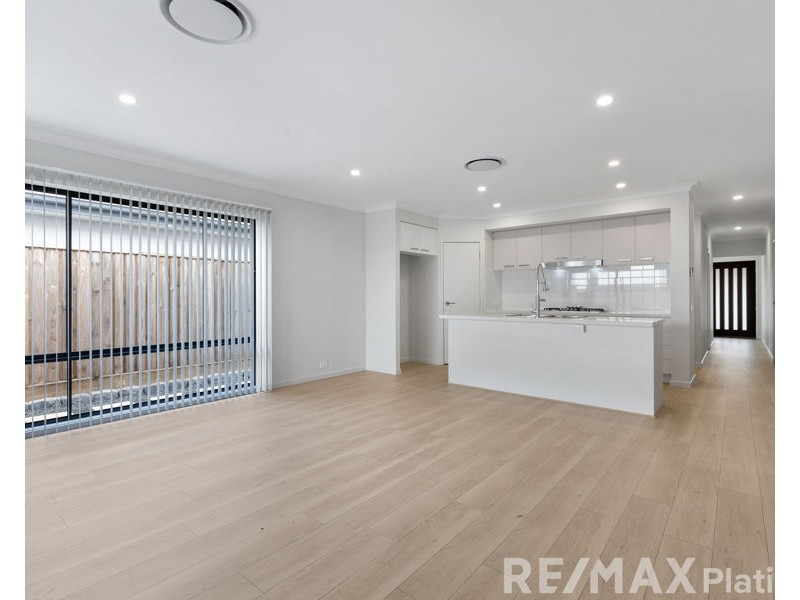 54 Palatial Crescent, Narangba QLD 4504