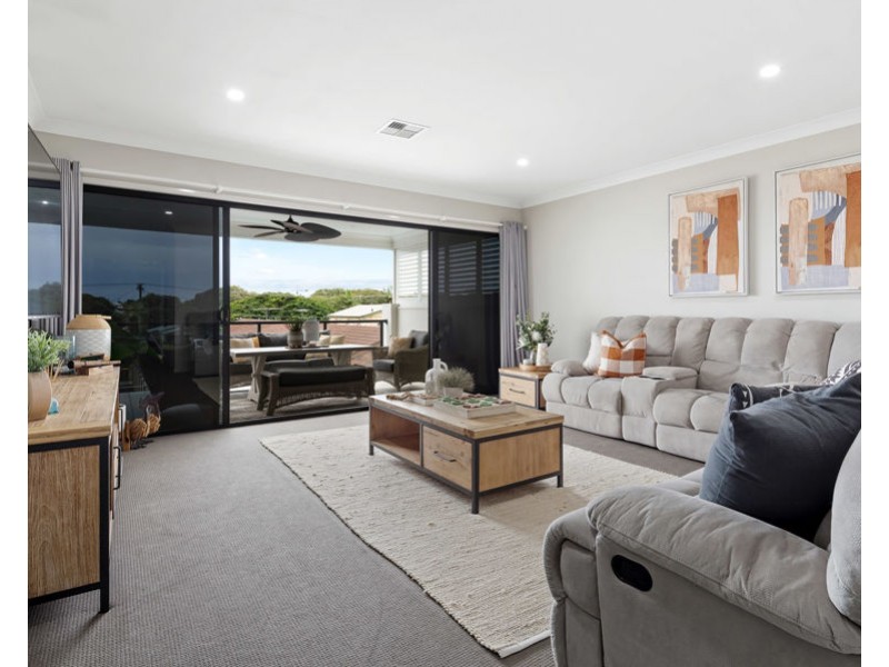 22-24 Wyllie Street, Redcliffe QLD 4020