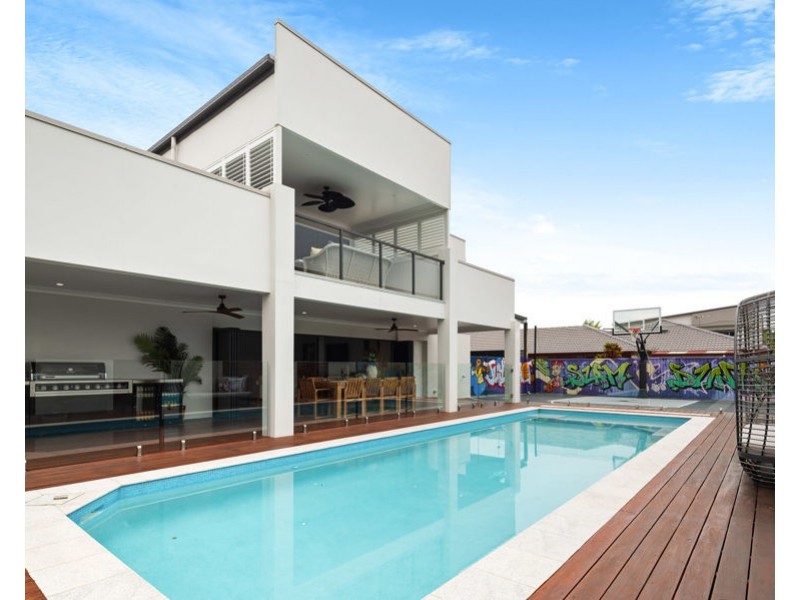 22-24 Wyllie Street, Redcliffe QLD 4020