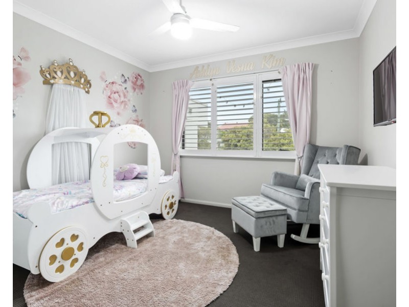 22-24 Wyllie Street, Redcliffe QLD 4020