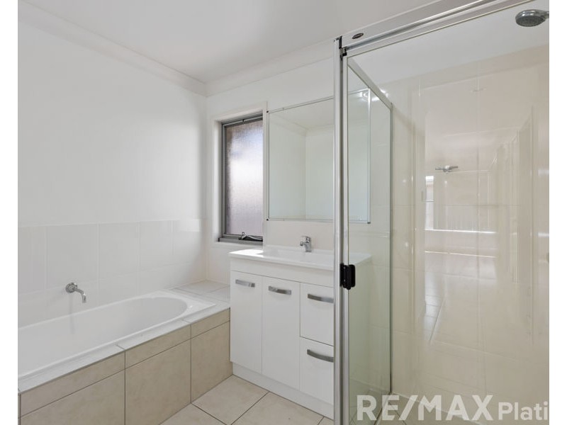 53 Central Green Drive, Narangba QLD 4504