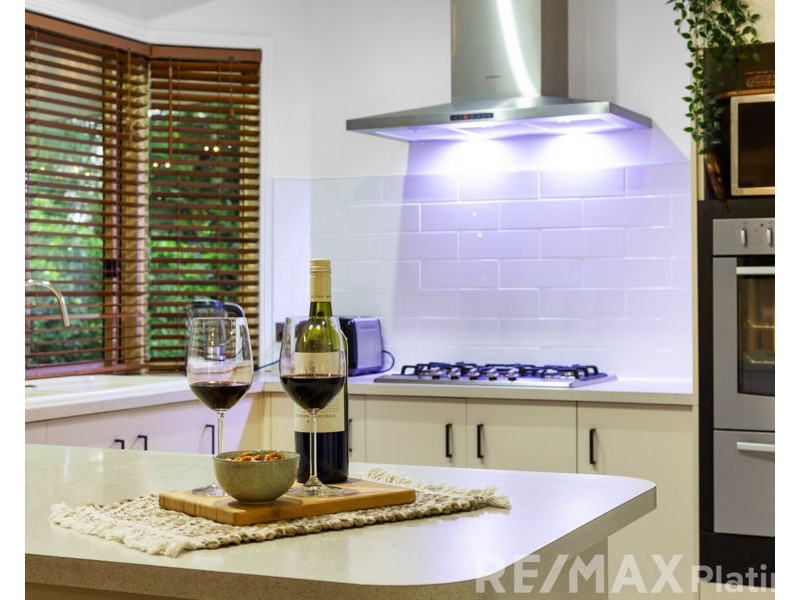 592-596 Oakey Flat Road, Burpengary QLD 4505