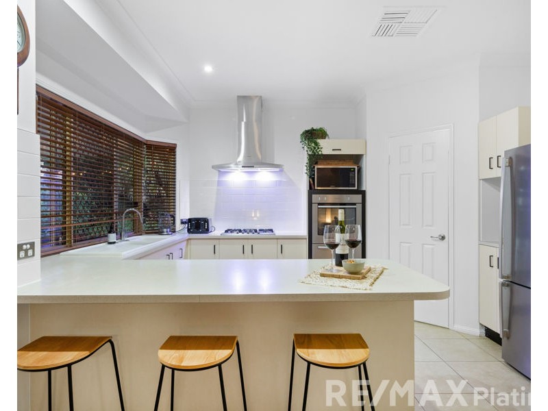 592-596 Oakey Flat Road, Burpengary QLD 4505