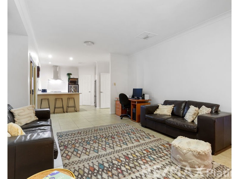 592-596 Oakey Flat Road, Burpengary QLD 4505