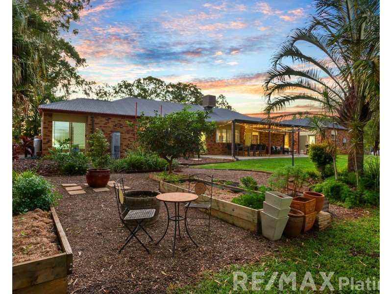 592-596 Oakey Flat Road, Burpengary QLD 4505