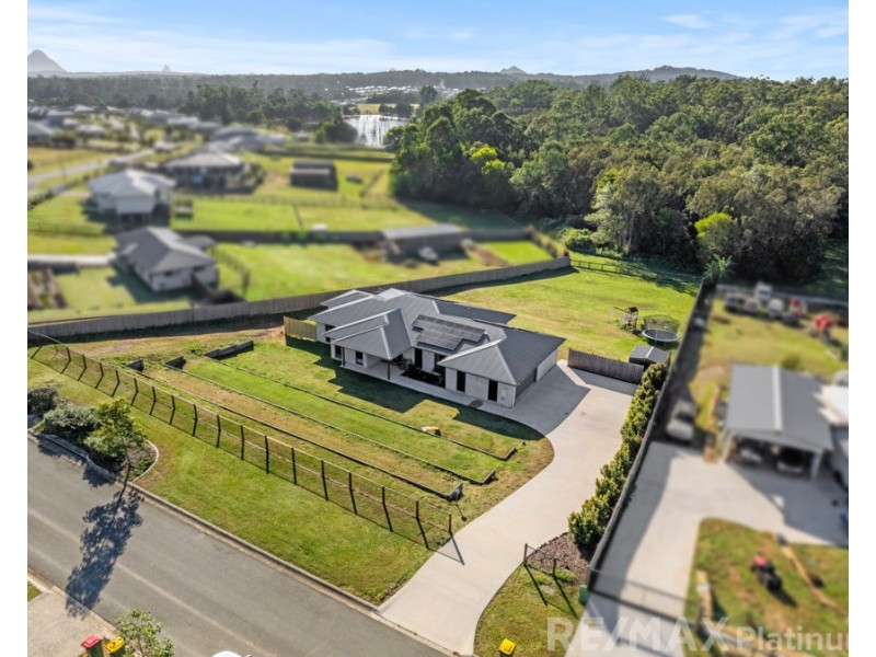 9 Cradle Court, D’aguilar QLD 4514