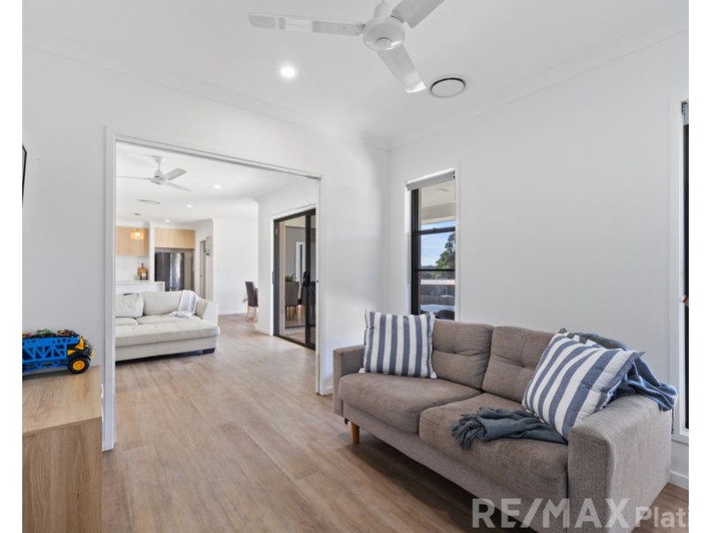 9 Cradle Court, D’aguilar QLD 4514