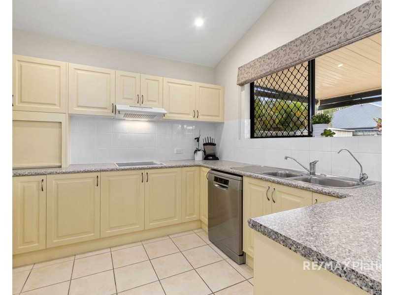 9 Standish Street, North Lakes QLD 4509