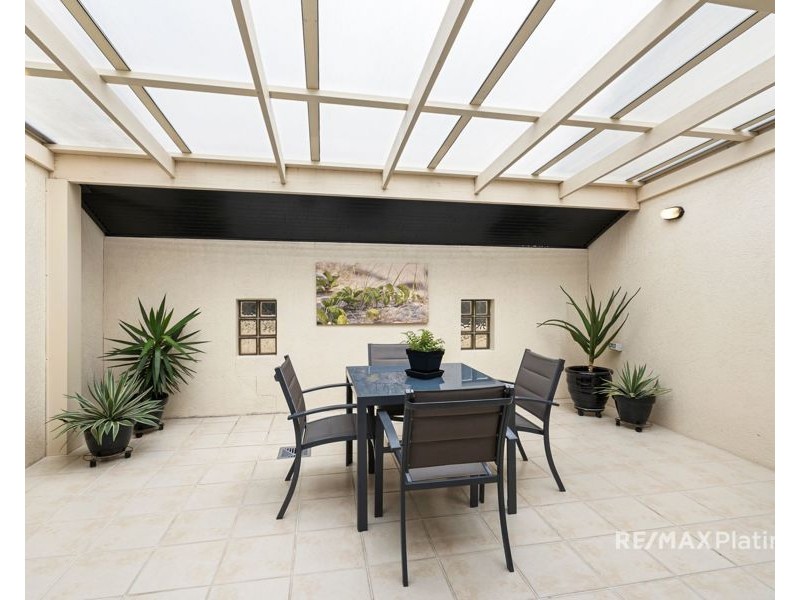 9 Standish Street, North Lakes QLD 4509