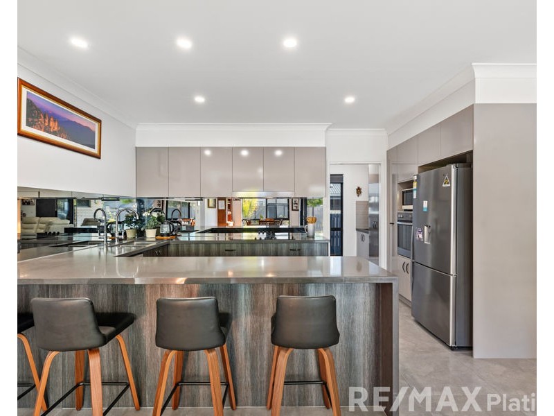 22 Lakeview Road, Morayfield QLD 4506