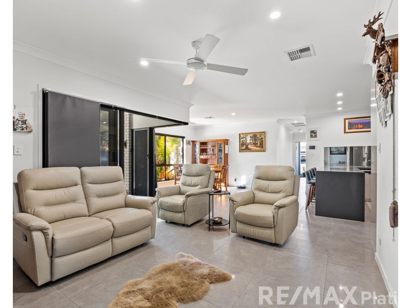 22 Lakeview Road, Morayfield QLD 4506