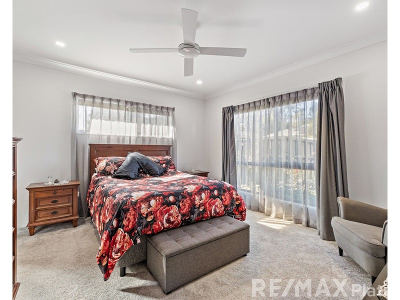 22 Lakeview Road, Morayfield QLD 4506