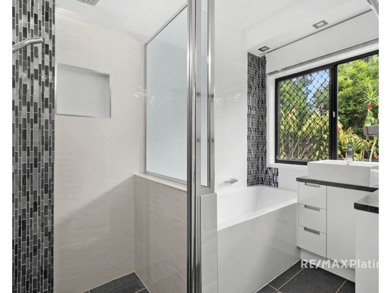 16 Magenta Crescent, Narangba QLD 4504