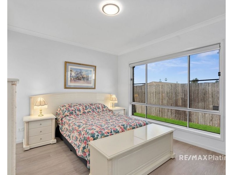 17 Moonie Crescent, North Lakes QLD 4509