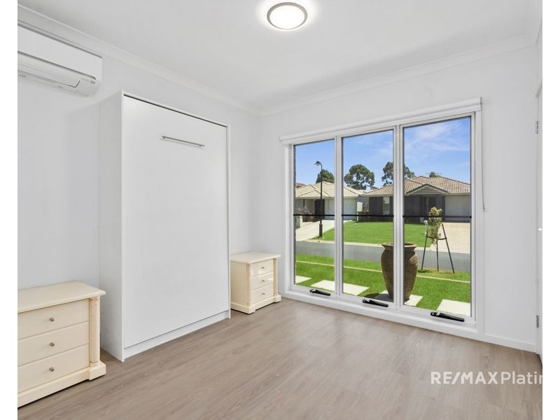 17 Moonie Crescent, North Lakes QLD 4509