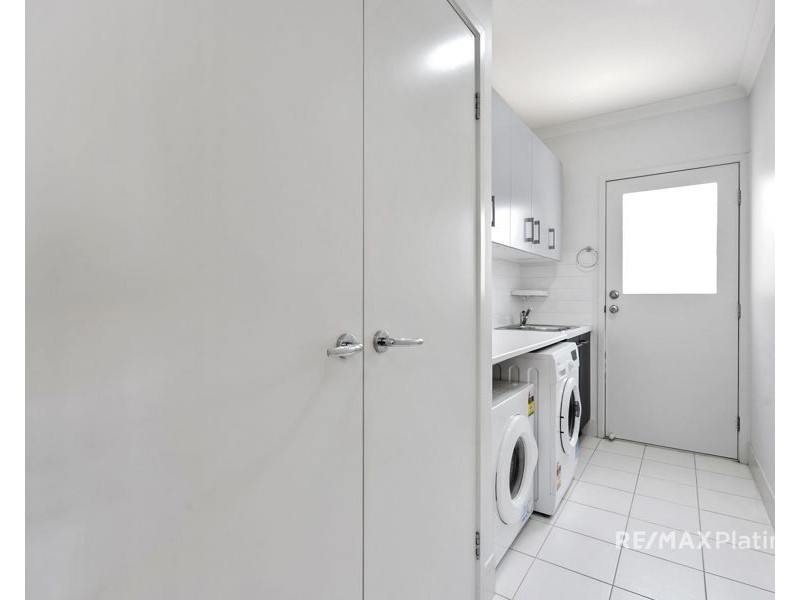 17 Moonie Crescent, North Lakes QLD 4509