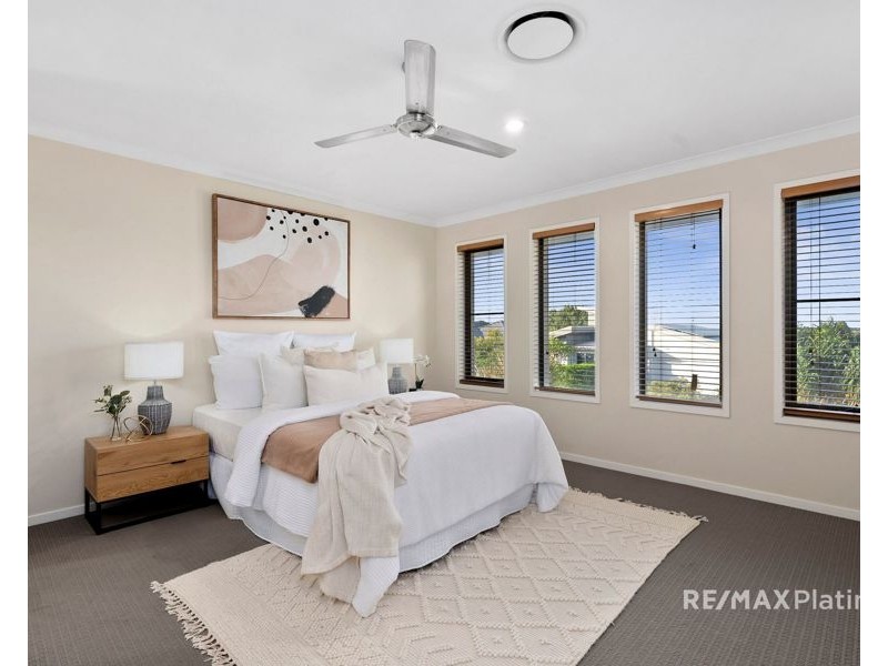 25 Lytham Circuit, North Lakes QLD 4509