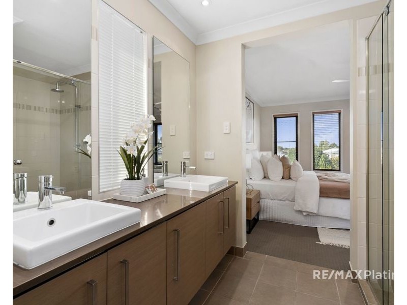 25 Lytham Circuit, North Lakes QLD 4509