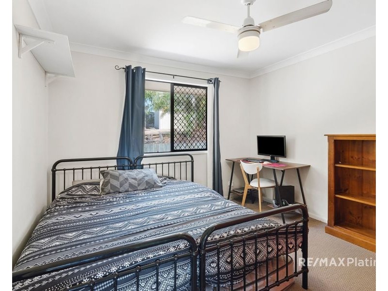 18 Boronia Outlook, Narangba QLD 4504