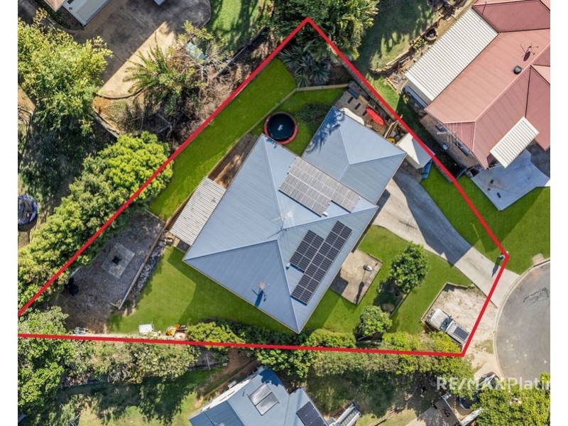 18 Boronia Outlook, Narangba QLD 4504