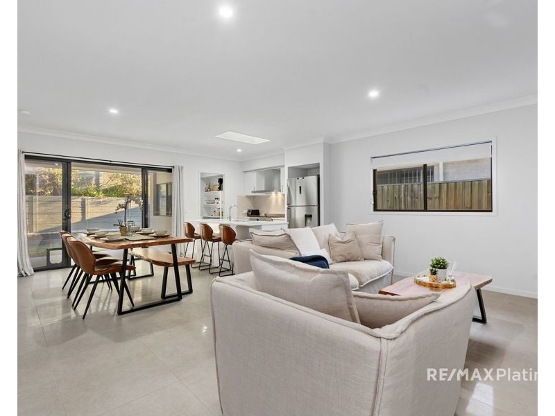 85 Palatial Crescent, Narangba QLD 4504