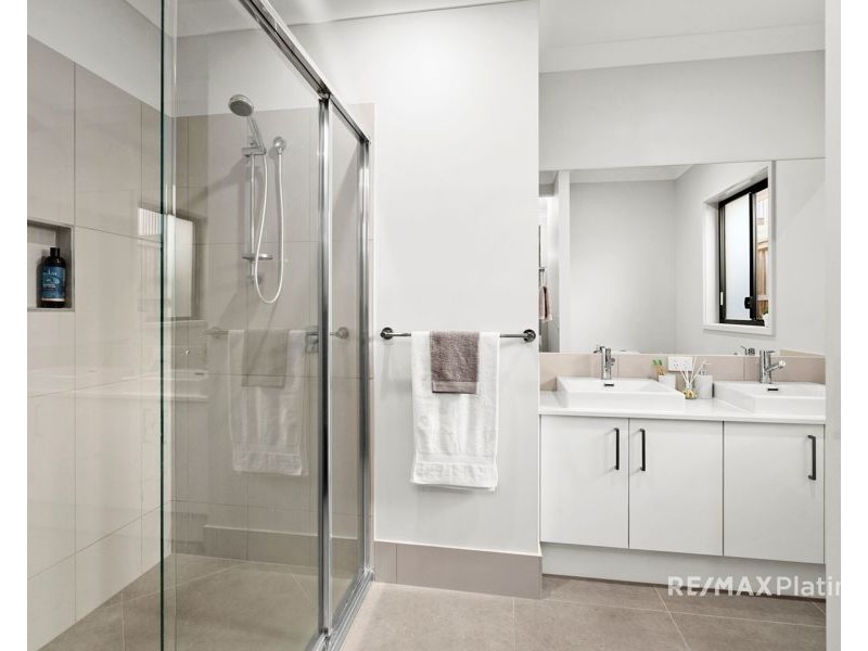 85 Palatial Crescent, Narangba QLD 4504