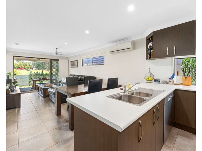 19 Tribeca Circuit, North Lakes QLD 4509