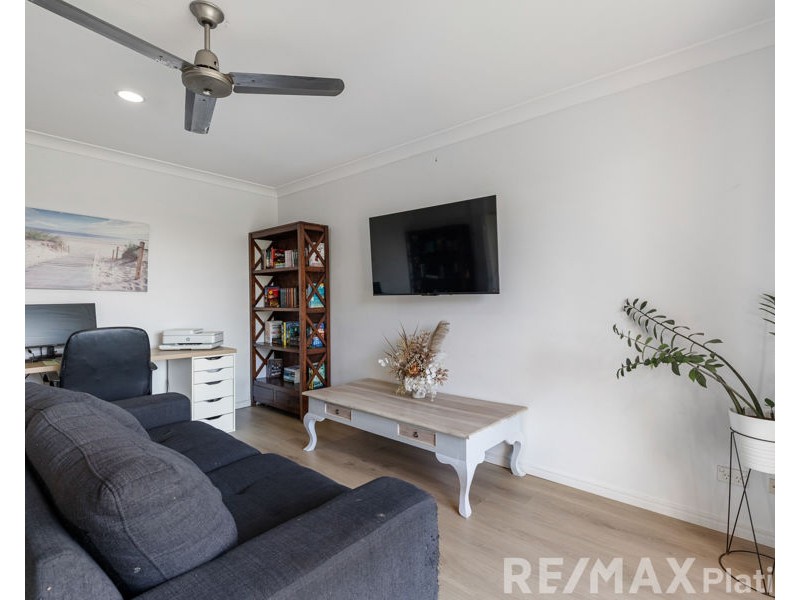 4 Crowe Road, Morayfield QLD 4506