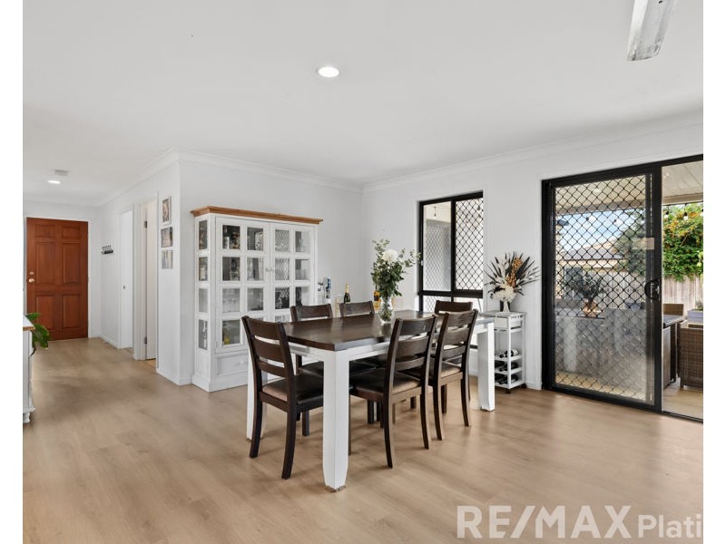 4 Crowe Road, Morayfield QLD 4506