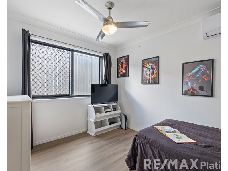 4 Crowe Road, Morayfield QLD 4506