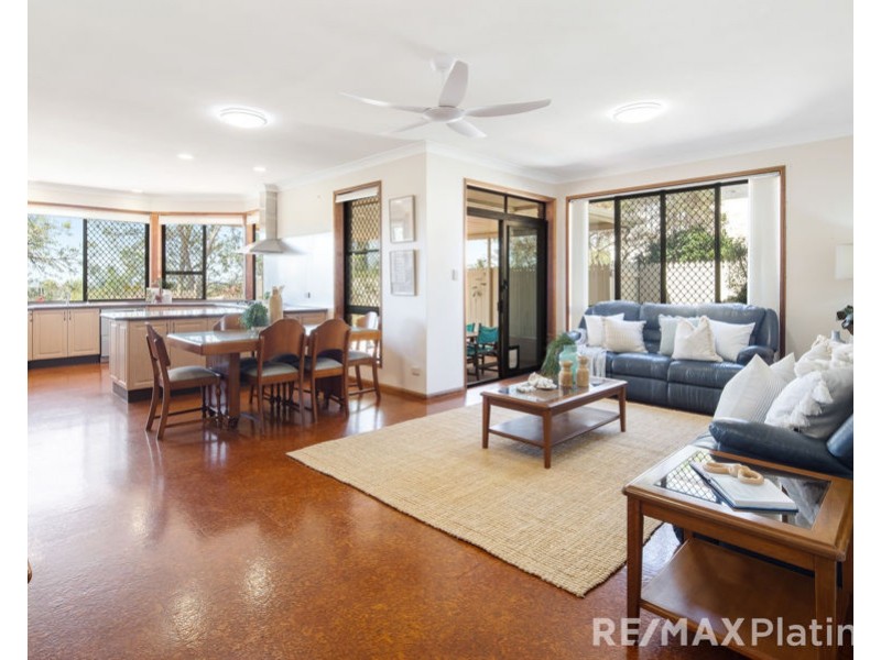 11 Cathy Court, Albany Creek QLD 4035