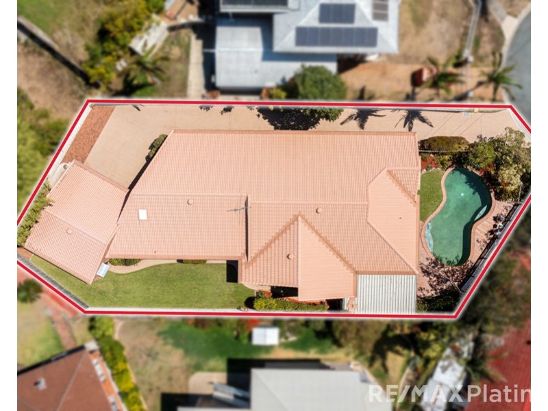 11 Cathy Court, Albany Creek QLD 4035