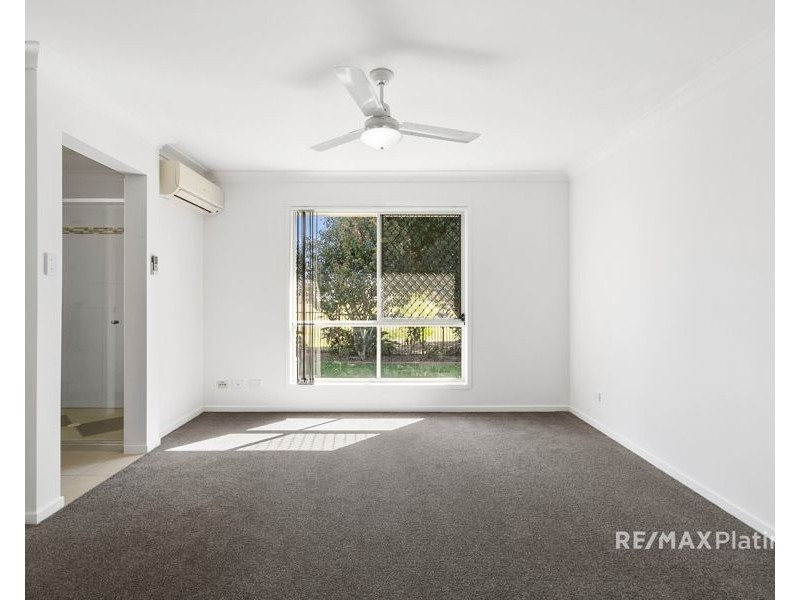 35 Pinegrove Street, Morayfield QLD 4506