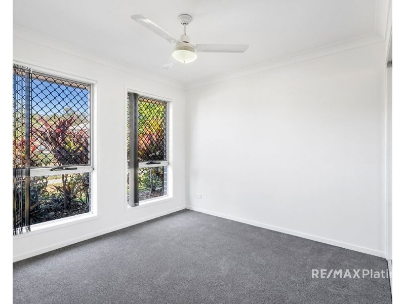 35 Pinegrove Street, Morayfield QLD 4506