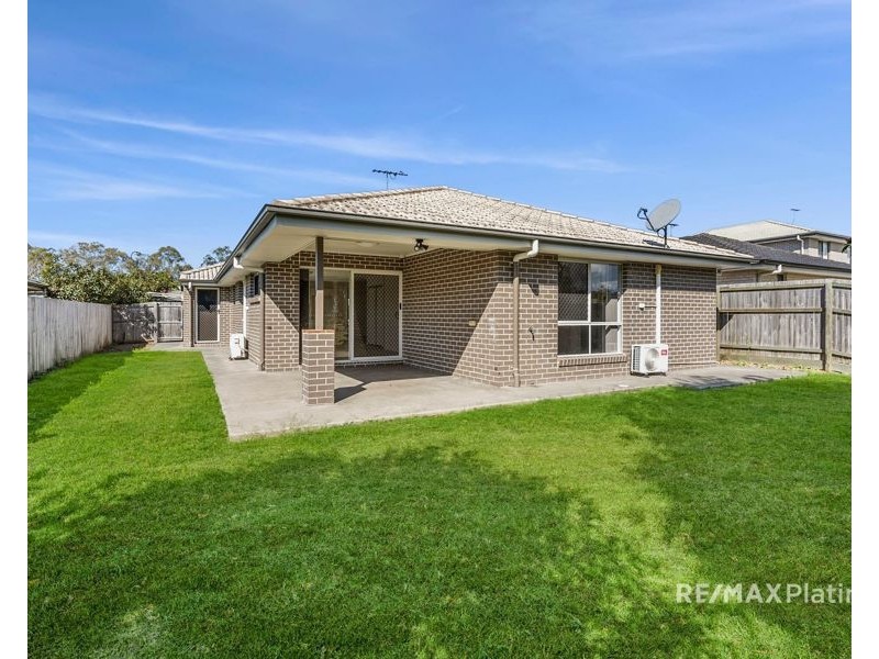 35 Pinegrove Street, Morayfield QLD 4506