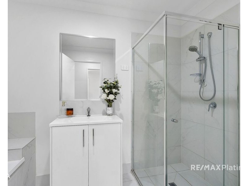 73 Cronin Street, Morayfield QLD 4506