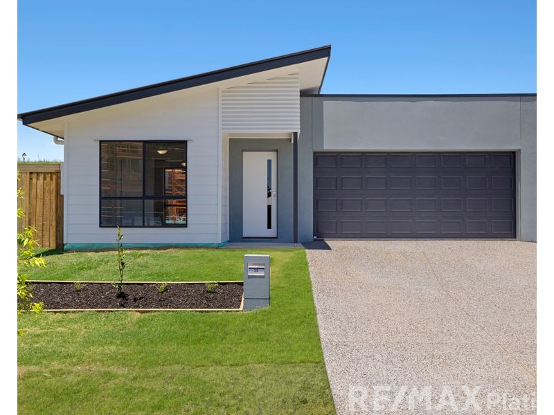 35 Superb Drive, Narangba QLD 4504
