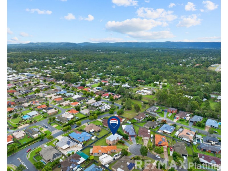 11 Marilyn Place, Morayfield QLD 4506